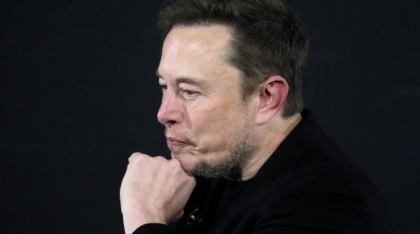 Conducerea Tesla neagă că ar căuta un înlocuitor pentru Elon Musk