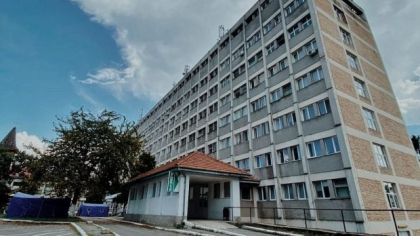 Managerul Spitalului Caransebeș a fost reținut de DNA pentru luare de mită