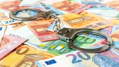 Șapte patroni români și moldoveni de firme de construcții au câștigat necinstit 55 de milioane de euro, în Franța