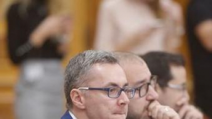 Deputat USR: Apucați-vă de furat ca lumea!