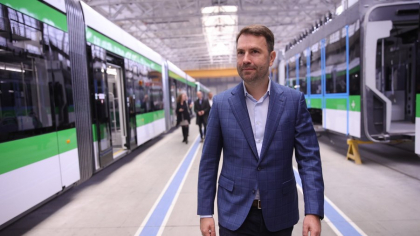 Cătălin Drulă îl sfătuiește pe premier să nu demisioneze: „Îl încurajez pe domnul Bolojan să le dea cu sec”