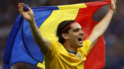 FCSB vrea să dea lovitura cu Ianis Hagi. Fiul „Regelui” ar avea garantat postul de titular