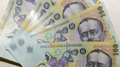 Leul va cădea indiferent de rezultatul alegerilor prezidențiale, avertizează experții economici: „Piața se așteaptă la o victorie a lui George Simion”