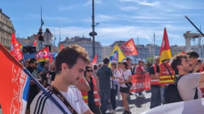 Un milion de francezi ies în stradă. Ei sunt nemulțumiți de măsurile de austeritate. Mai multe persoane au fost arestate VIDEO