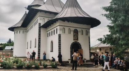 Mitropolia Basarabiei cere retragerea cetățeniei române pentru clericii rusofili