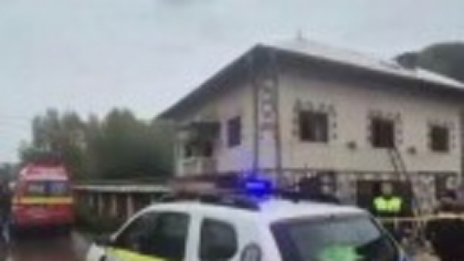 Motivul pentru care femeia din Dâmbovița a dat foc la casă și a murit împreună cu băiețelul ei de 5 ani