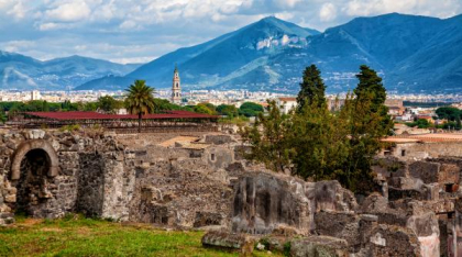 Descoperire dramatică în Pompei. O familie a baricadat uşa cu pătuţul unui copil în încercarea disperată de a scăpa de erupţie