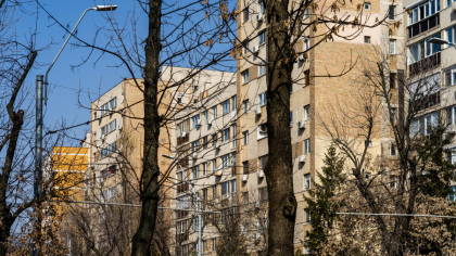 Obligatoriu pentru proprietarii de apartamente sau case. Trebuie să depună neapărat documentul