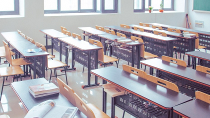 O profesoară a fost plătită timp de 16 ani fără să predea. Cum a păcălit sistemul și ce sumă uriașă a câștigat lunar