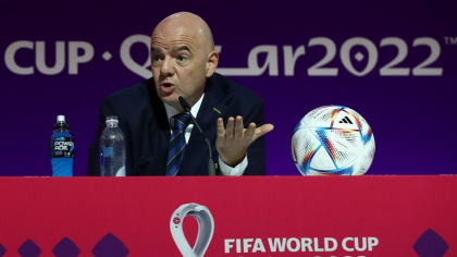 Gianni Infantino s-a „îndrăgostit” de Donald Trump. Influențat de american, șeful FIFA a luat o decizie controversată