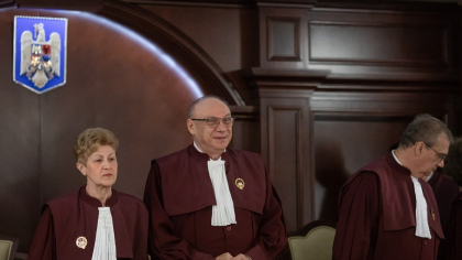 CCR discută vineri cererea de anulare a turului 1 al alegerilor prezidențiale