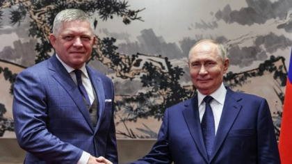 Robert Fico plătește din cauza călătoriilor la Moscova și întâlnirilor cu Vladimir Putin. Decizia luată de conducerea socialiștilor europeni în privința partidului premierului slovac