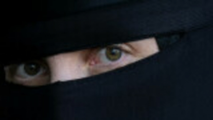 Purtarea niqabului şi burqa în public, interzisă în Kazahstan, o ţară cu populaţie majoritar musulmană