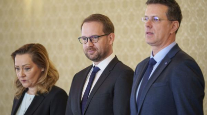 USR se delimitează de fotografiile publicate de Elena Lasconi și o acuză că nu le-a verificat