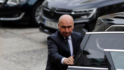 Se împart taberele și în PNL. Ilie Bolojan ar putea fi răsturnat dacă Nicușor Dan pierde. Ce rol are Crin Antonescu - SURSE