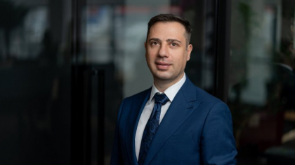 Undelucram.ro: Unul din patru angajaţi români este nemulţumit de salariu, iar 27% cred că ar fi corect să aibă un salariu între 1.500 şi 2.000 de euro