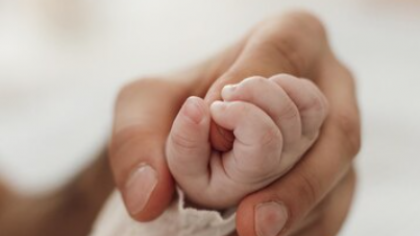 Statul schimbă regulile programului de finanțare a procedurilor de fertilizare. Principalele modificări propuse de Ministerul Muncii
