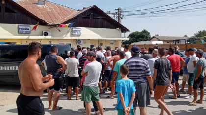 Revolta de la Lunguleţu:  ”Nu sunteţi proprietari pe apa României”!