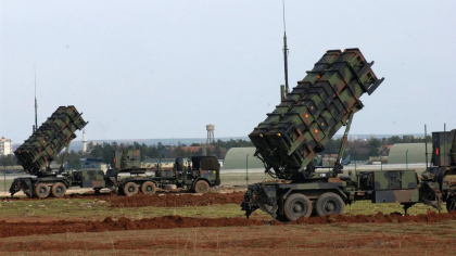 România susține trimiterea de armament american în Ucraina. Țoiu: „O investiție indirectă în securitatea României”