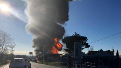 O explozie puternică a unei benzinării a zguduit capitala Italiei