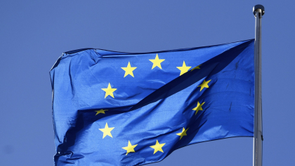 UE, pregătită să ridice toate sancțiunile economice împotriva Siriei