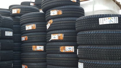 Comisia Europeană anchetă privind practici de dumping cu anvelope din China