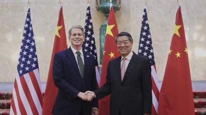 China și SUA confirmă un acord comercial important: Exporturi de pământuri rare și relaxarea restricțiilor tehnologice
