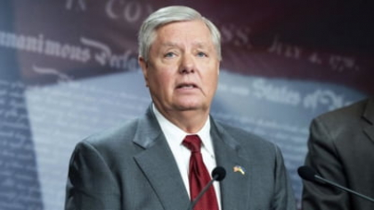 "Dacă Putin se întreabă ce se întâmplă în ziua 51, să-l sune pe Ayatollah". Amenințare directă a unui senator american la adresa liderului de la Kremlin