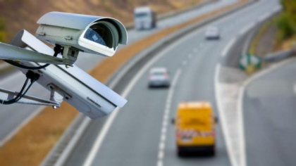 Plăcuțele de înmatriculare „fantomă”. Trucul prin care șoferii devin „invizibili” pentru radarele Poliției