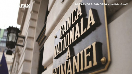 Cursul BNR sparge pentru prima dată pragul de 5 lei/euro şi urcă marţi cu 1,2%, la 5,0378 lei/euro