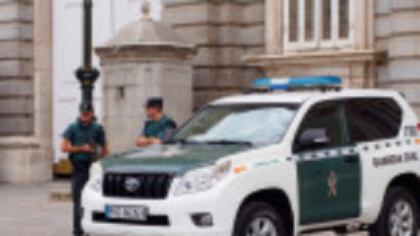 Urmărire ca în filme pe străzile din Spania. O româncă a fugit zeci de kilometri cu mașina și a rănit mai mulți polițiști