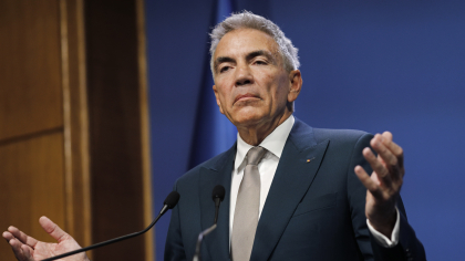 Anastasiu a dezvăluit numele consilierilor din mediul privat, care l-au deranjat pe Grindeanu: N-au acces la informații confidențiale