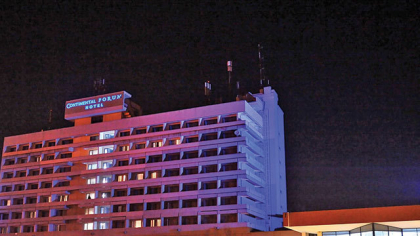 Continental Hotels renovează complet hotelul de patru stele Continental Forum Oradea, printre cele mai mari din oraş. Grupul hotelier are un buget alocat investiţiilor de 15 mil. lei în acest an