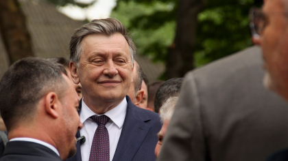 Crin Antonescu: „Duminică e despre România, nu despre scandaluri de presă”