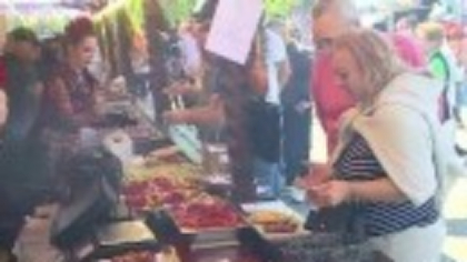 Micul, vedetă de 1 Mai. Recordul pe care l-au stabilit bucătarii din Capitală la un festival dedicat preparatului
