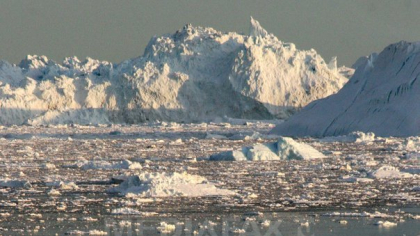 Topirea ghețarilor și a calotelor glaciare ar putea declanșa o serie de erupții vulcanice – studiu