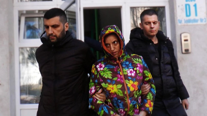 Mama criminală din Galați, care şi-a ucis în bătaie fiica în vârstă de 9 ani, condamnată la peste 28 de ani de închisoare