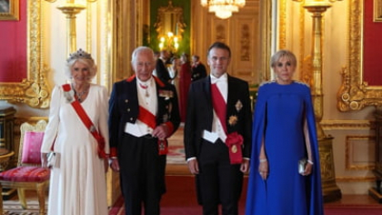 Cum l-a primit Regele Charles pe Emmanuel Macron, primul lider european invitat în vizită de stat după Brexit