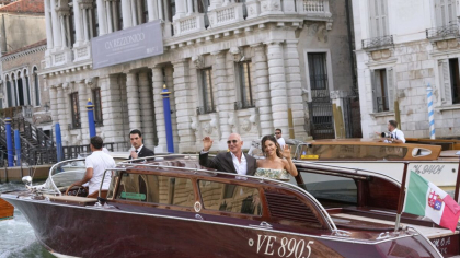 NU E O GLUMĂ! Suma uriașă pe care Jeff Bezos a scos-o din buzunar pentru nunta anului cu Lauren Sanchez