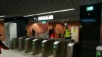 Plata cu cardul la metrou ar putea fi scoasă. Explicațiile Metrorex