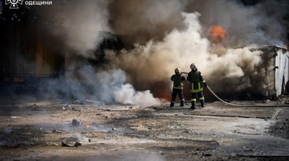 Cel puțin 14 răniți în urma bombardamentelor din Odessa