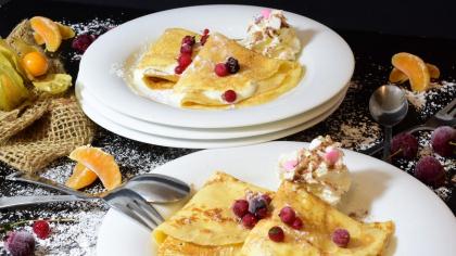 Cel mai bun desert pe caniculă! Cum prepari clătite Ana Lugojana, rețeta clasică din 1956