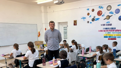 Cum vede un tânăr profesor de religie școala de azi? Diferențe uriașe între oraș și sat: „Generațiile se schimbă..."