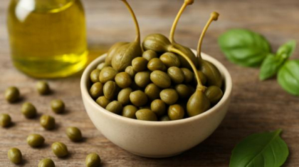 Ce sunt caperele, florile nedeschise cu gust intens din inima Mediteranei