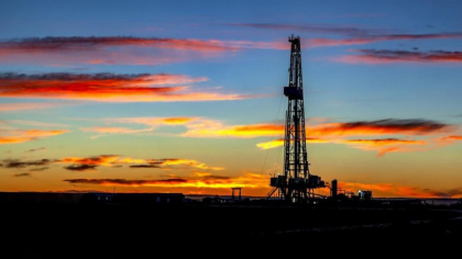 Piața petrolului reacționează: Prețul barilului scade brusc după semnale de armistițiu între Iran și Israel
