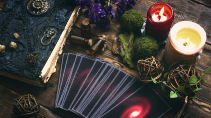 4 ZODII pe punctul de a obține BANI, conform cărților de Tarot