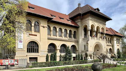 O instituție a statului anunță că angajații nu și-au mai luat salariile de trei luni. Muzeul Geologic se va închide