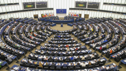 Summituri anuale pentru a face bilanțul relației bilaterale între UE și Marea Britanie