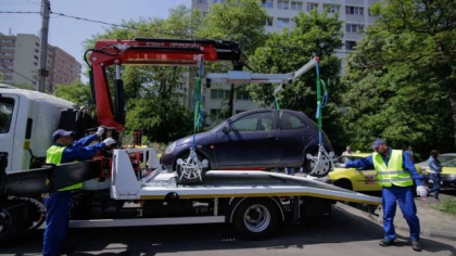 Când este gratuită parcarea în București și cum eviți ridicarea mașinii în 2025