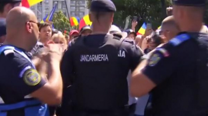 Avertisment pentru cei care instiga si vor să blocheze șoselele: pedeapsa cu închisoarea de la 3 luni la 3 ani